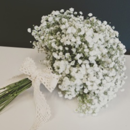 Bouquet de la mariée 100% gypsophile et dentelle